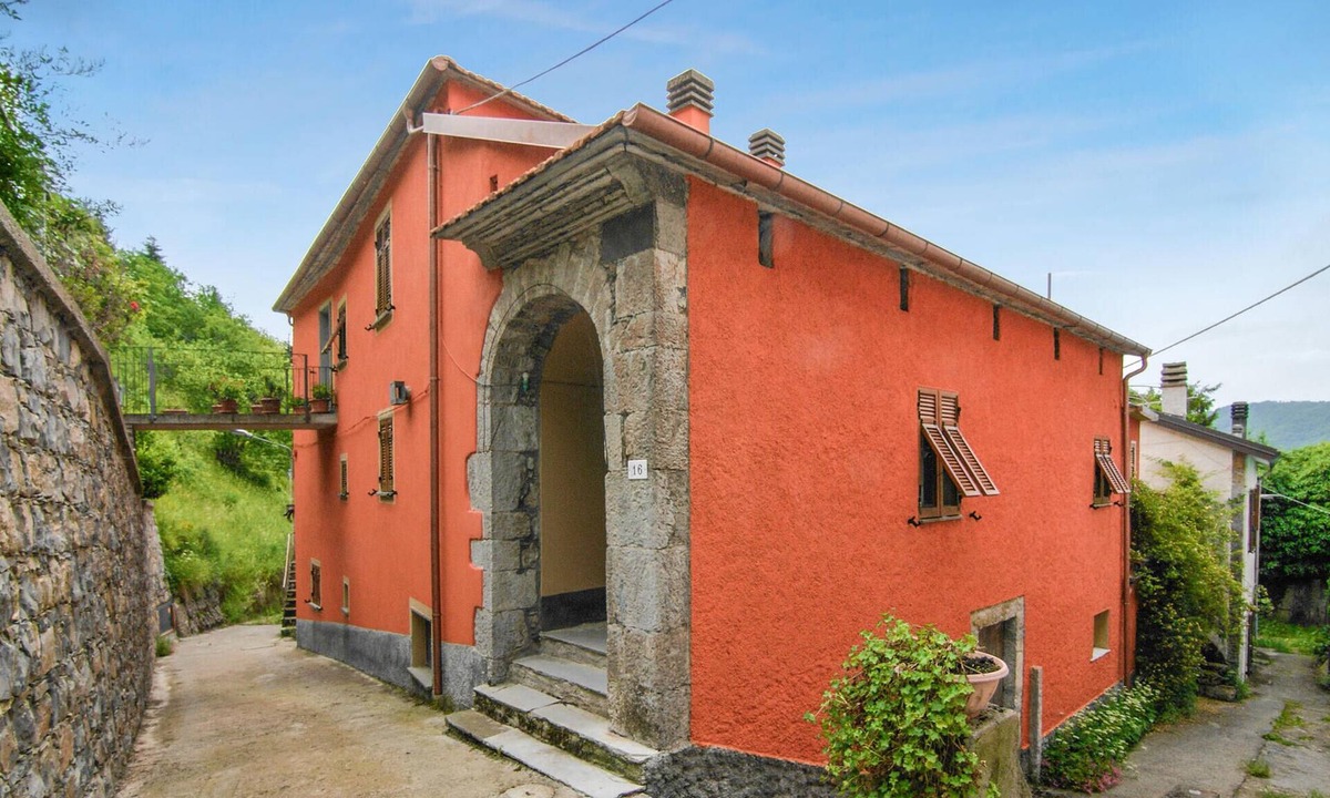 Arzeno Apartment | 1 bedroom gorgeous apartment in Codivara