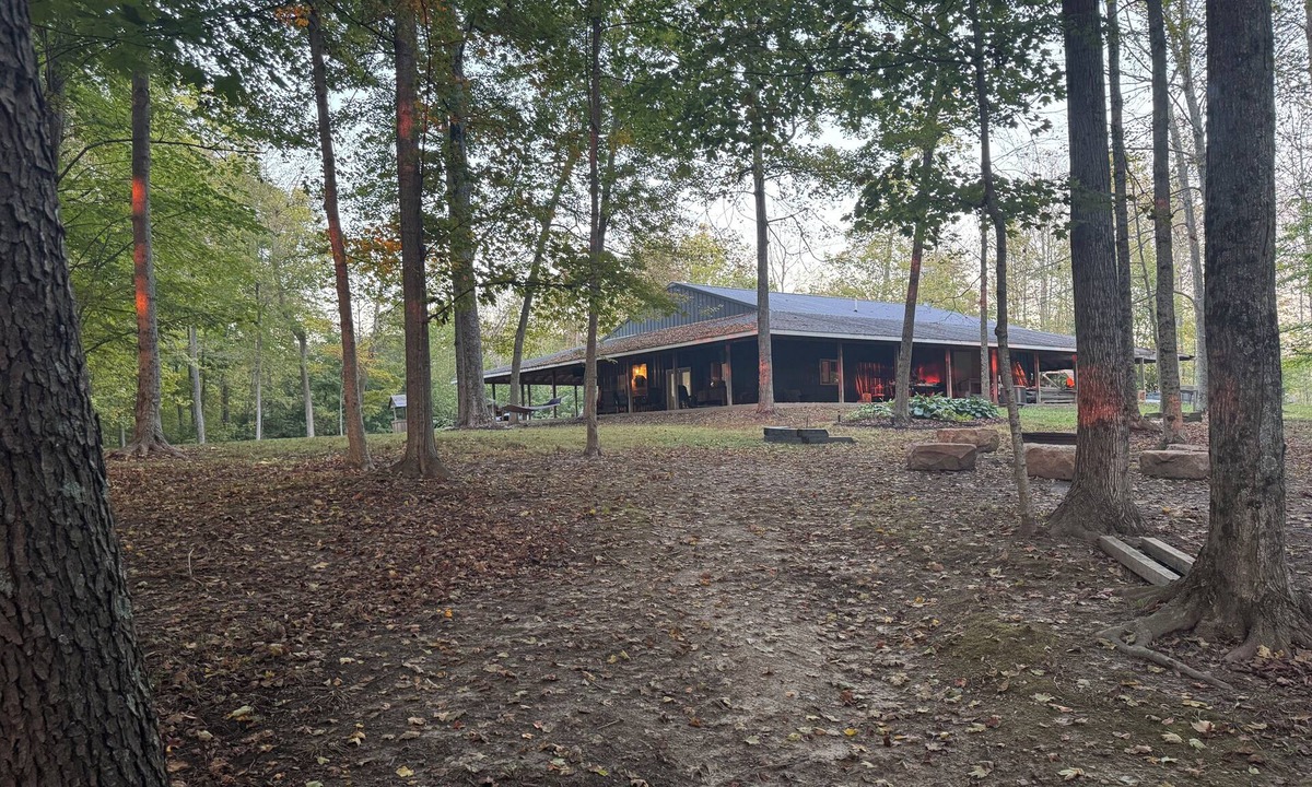 Cuba House | 10 Private Acres -5 Min to World Equestrian Center - Firepit & Trailer Parking