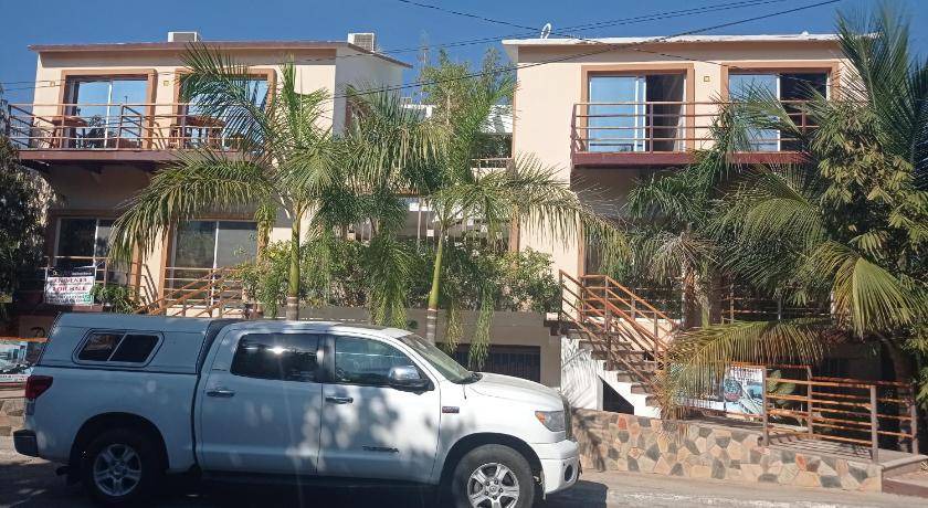 R Apartment | 144 m² Serviced apartment ∙ 3 bedrooms ∙ 25 guests