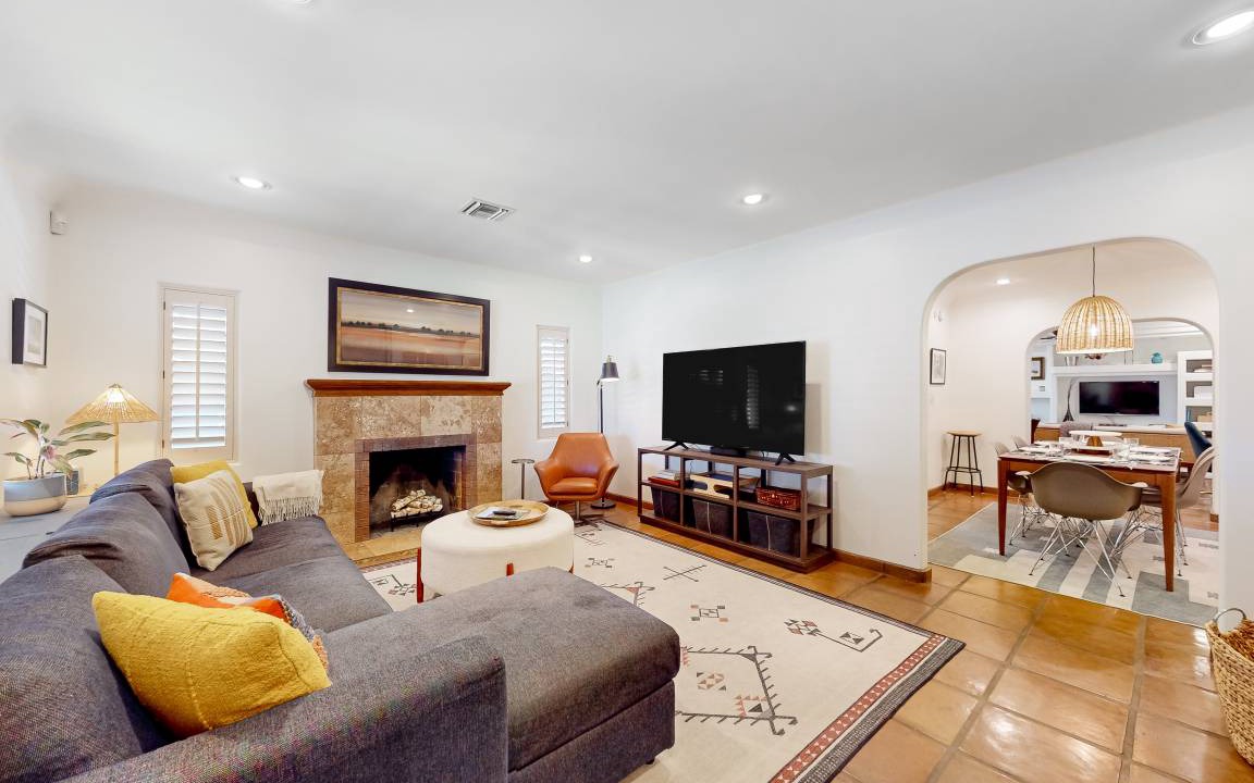 Campus Vista House | 148 m² House ∙ 3 bedrooms ∙ 8 guests