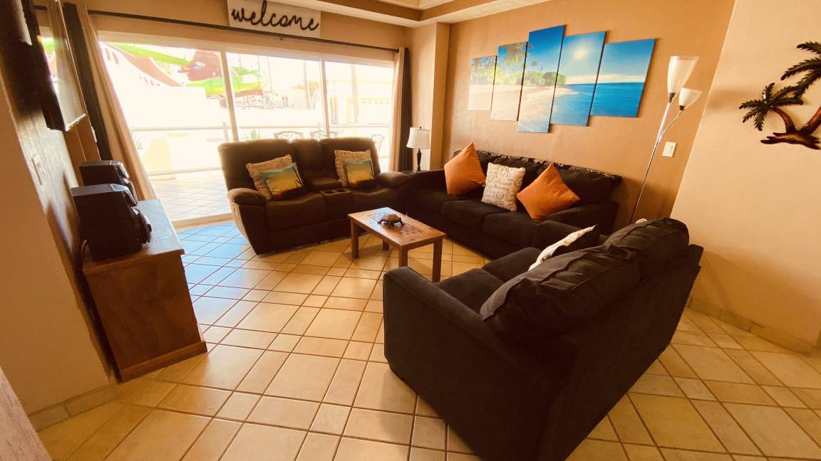 Sandy Beach Condo | 152 m² Condo ∙ 2 bedrooms ∙ 6 guests