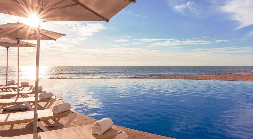 Marina Mazatlan Resort | 160 m² Resort ∙ 3 bedrooms ∙ 127 guests