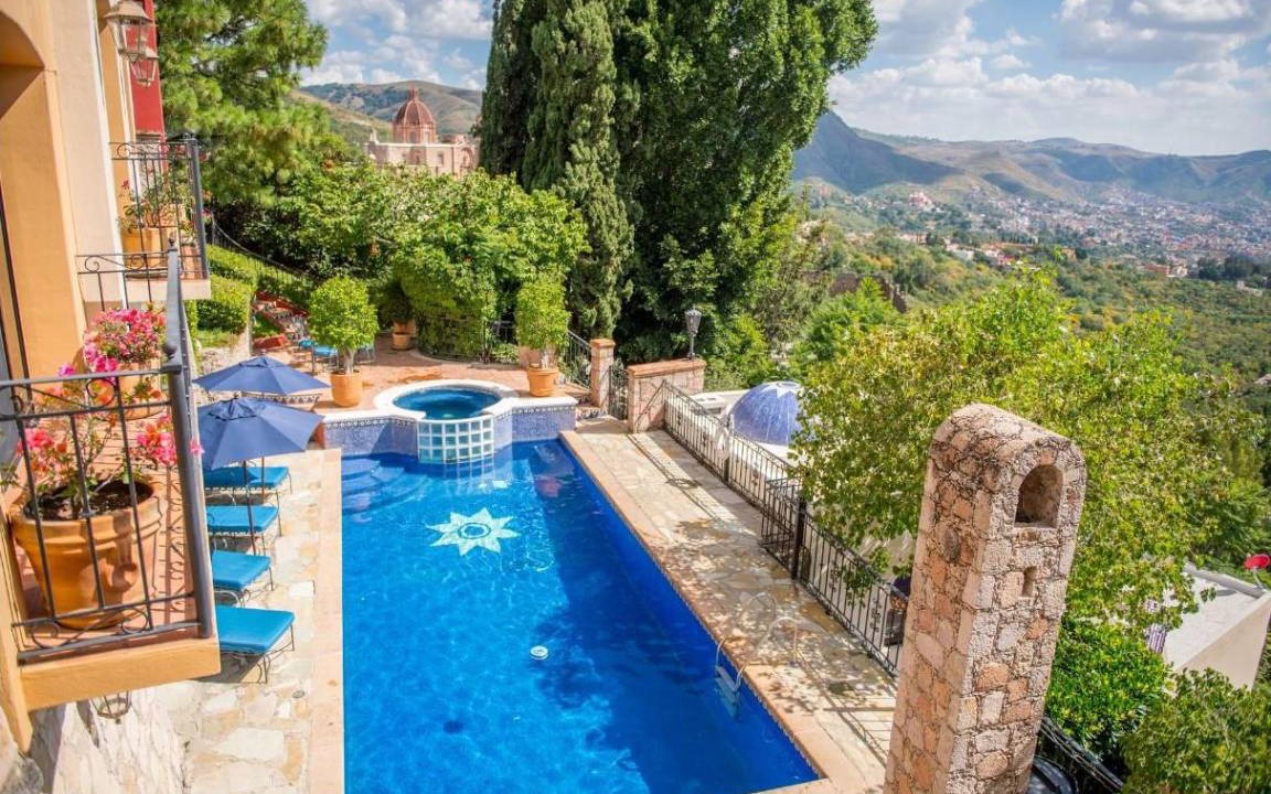 Guanajuato Hotel | 185 m² Hotel ∙ 2 bedrooms ∙ 20 guests