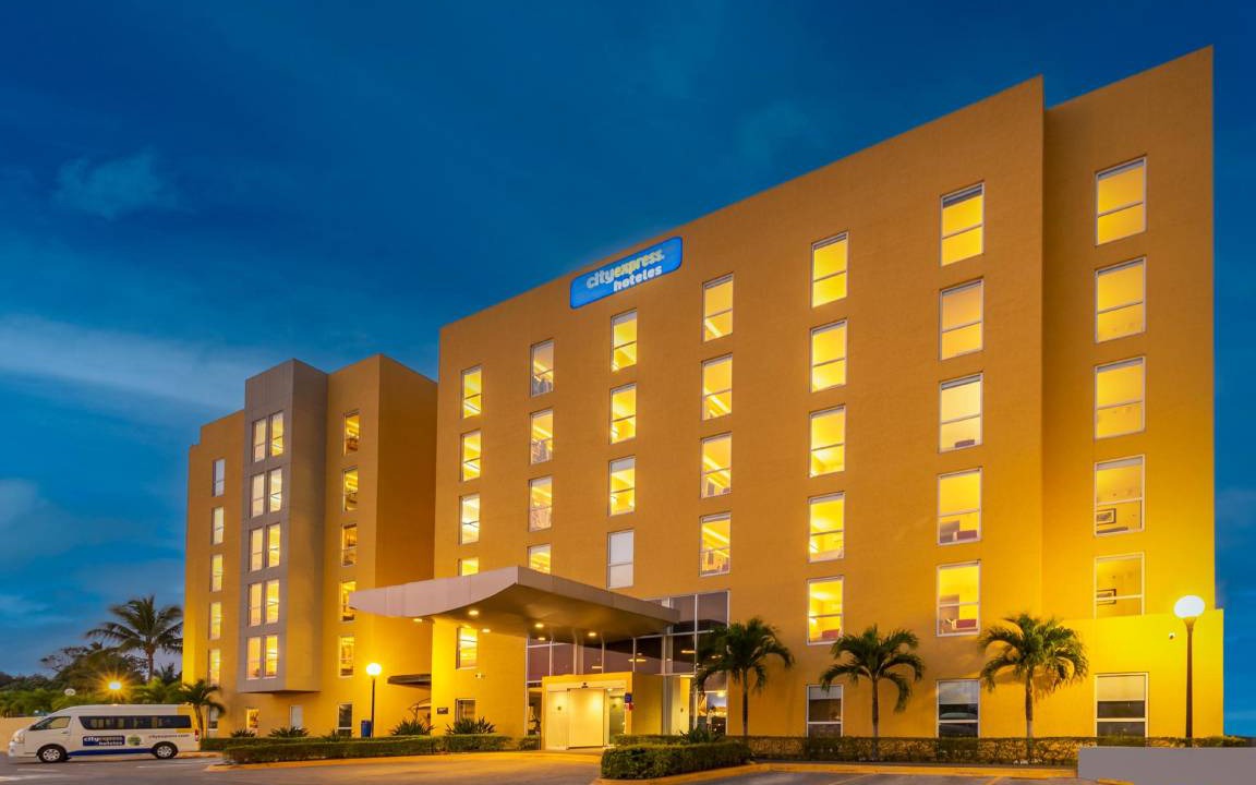 Tuxpan Hotel | 20 m² Hotel ∙ 10 guests