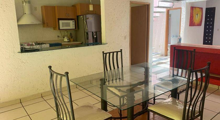 Burgos Bugambilias House | 260 m² House ∙ 4 bedrooms ∙ 14 guests