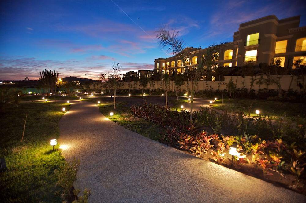 Cerritos Hotel | 265 m² Hotel ∙ 3 bedrooms ∙ 8 guests