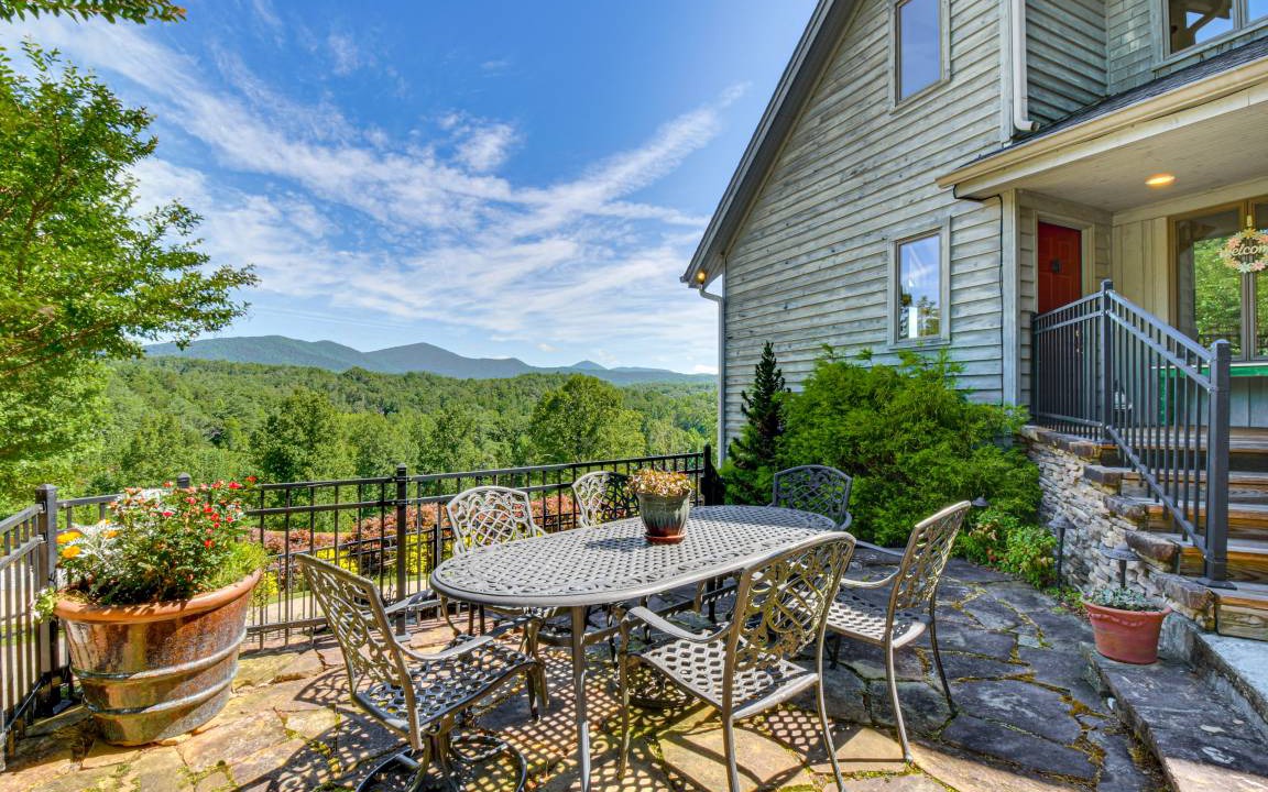 Dahlonega House | 297 m² House ∙ 4 bedrooms ∙ 8 guests