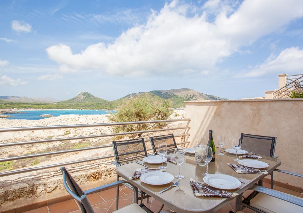 Cala Agulla House | 3 bedroom accommodation in Cala Lliteres (cala Ratjada)