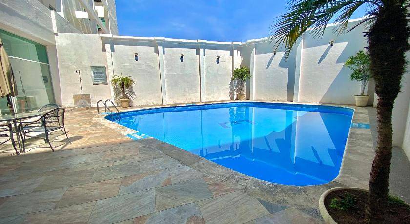 Leon Hotel | 30 m² Hotel ∙ 10 guests