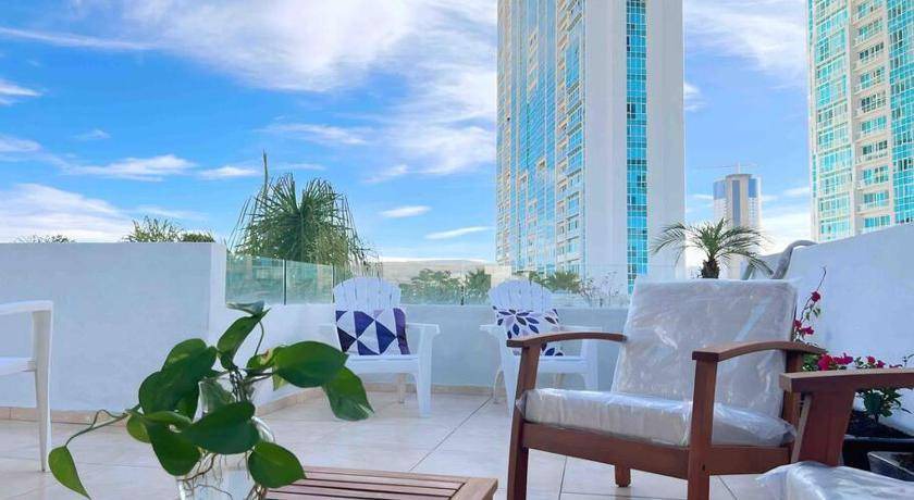Juriquilla House | 325 m² House ∙ 4 bedrooms ∙ 7 guests