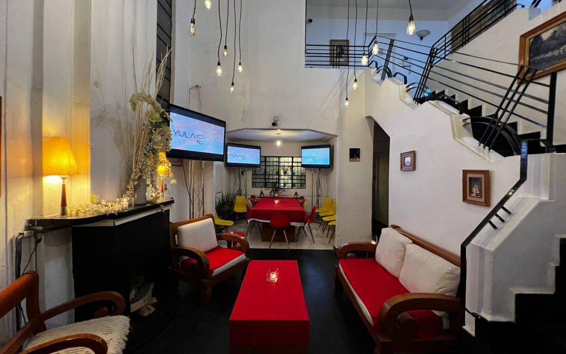 Hipodromo Bed & Breakfast | 34 m² Bed and breakfast ∙ 4 bedrooms ∙ 10 guests