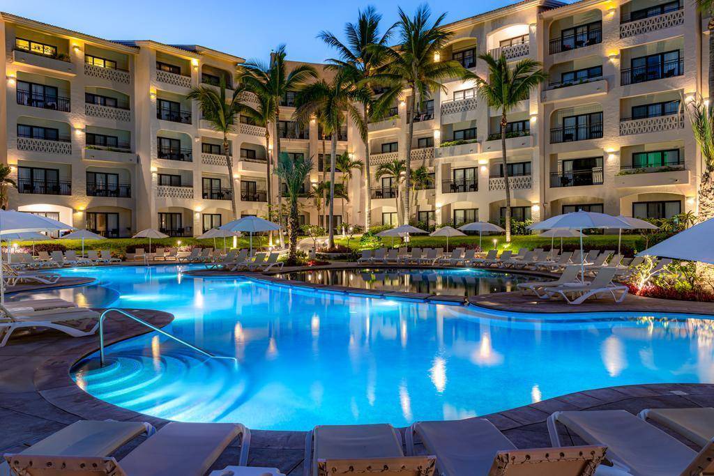 Zona Dorada Resort | 750 m² Resort ∙ 127 guests