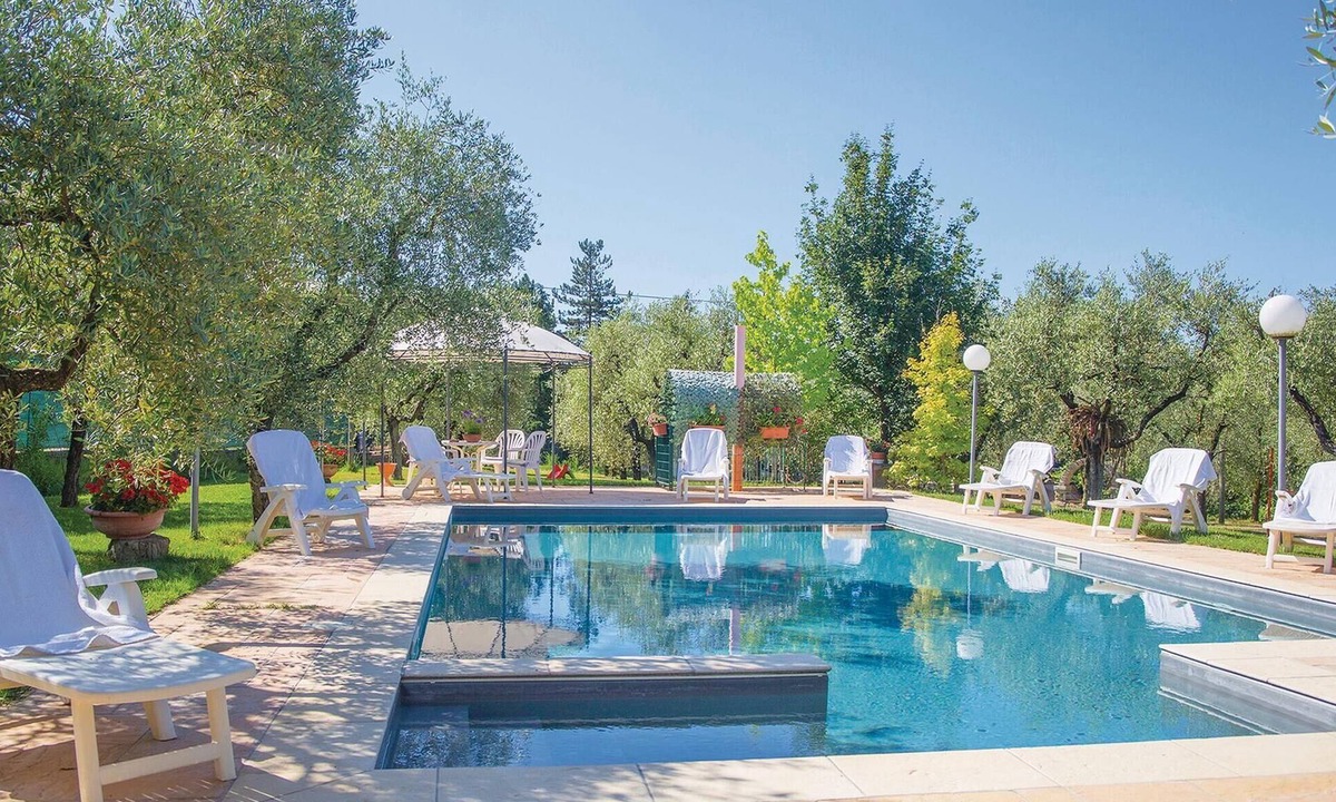 Tregozzano House | 8 bedroom accommodation in Arezzo AR