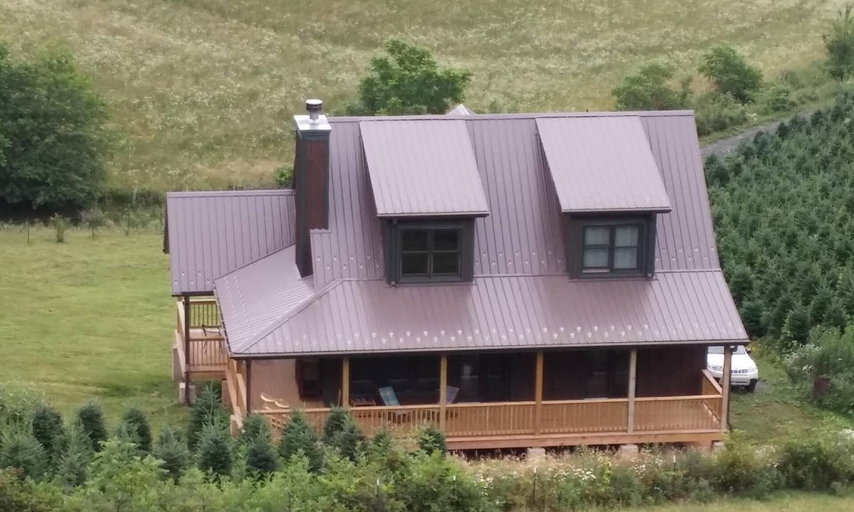 Lansing Cottage | A Unique Mountain Cottage On A Farm With Great Fishing, Trails And Parks Nearby