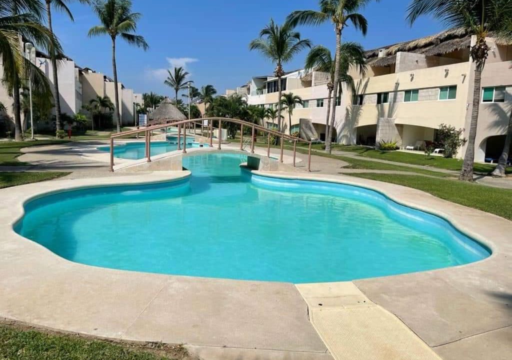 Playa Diamante Apartment | Acapulco diamante, Banus residencial