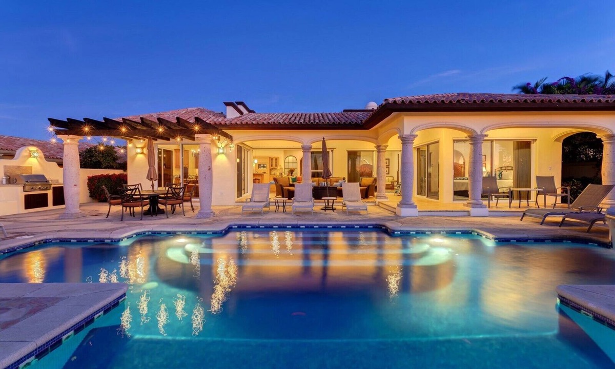 Cabo San Lucas Villa | Agave Azul | 5 Bed, 5.5 Bath