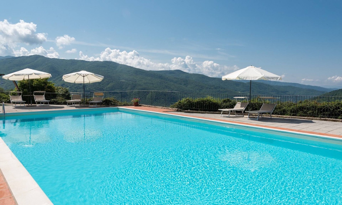 Dicomano Other | Agriturismo "Universal Harmony - Pettirosso" with Mountain View and Shared Pool