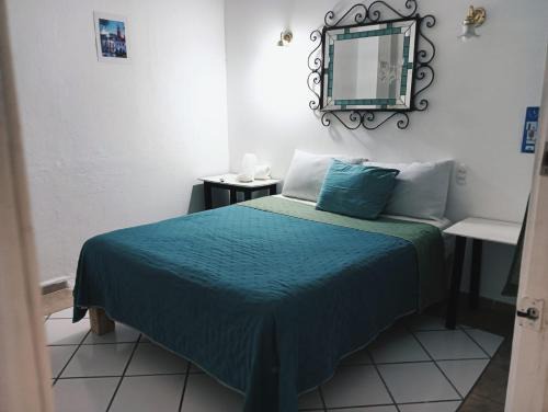 Emiliano Zapata Bed & Breakfast | Alexandross