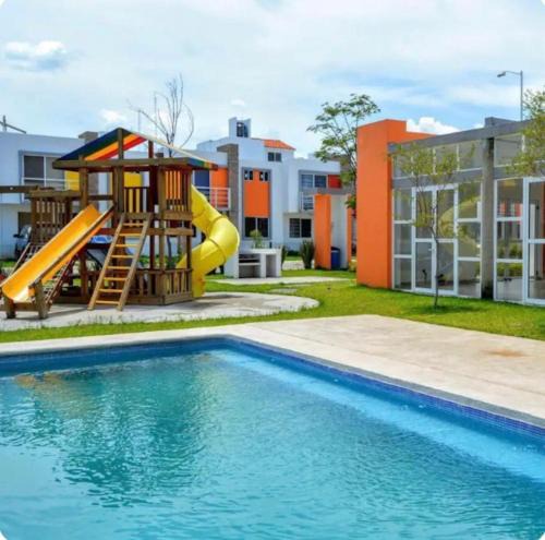 Tepic House | Alojamiento privado con seguridad 1