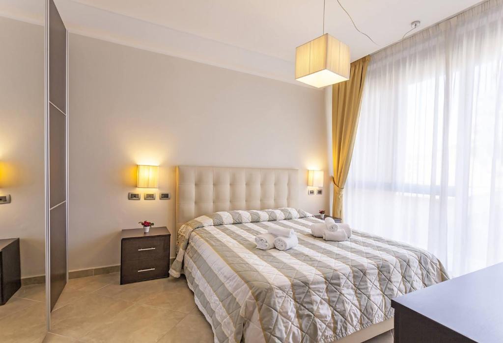 Siena Apartment | ApartHotel Anghel