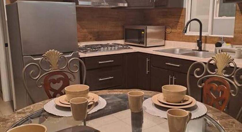 Ensenada Apartment | Apartment ∙ 3 bedrooms ∙ 10 guests