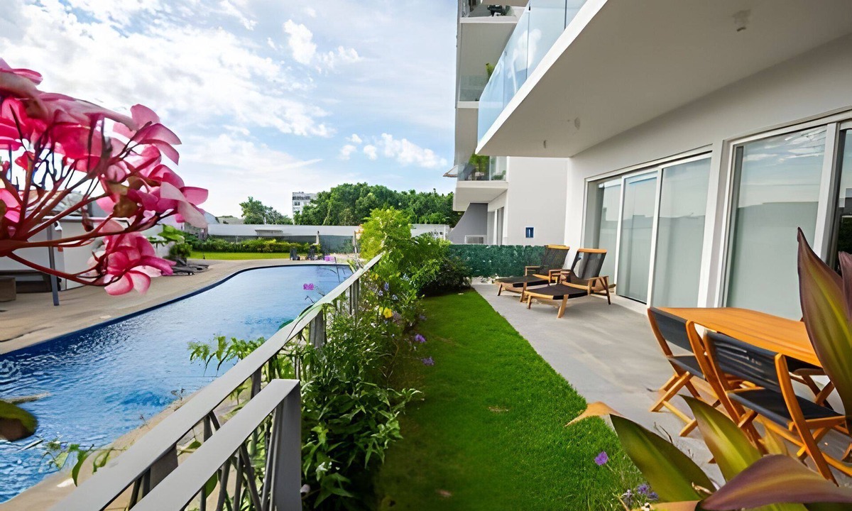 Flamingos Condo | Apartment in "Believe" with terrace and gym.