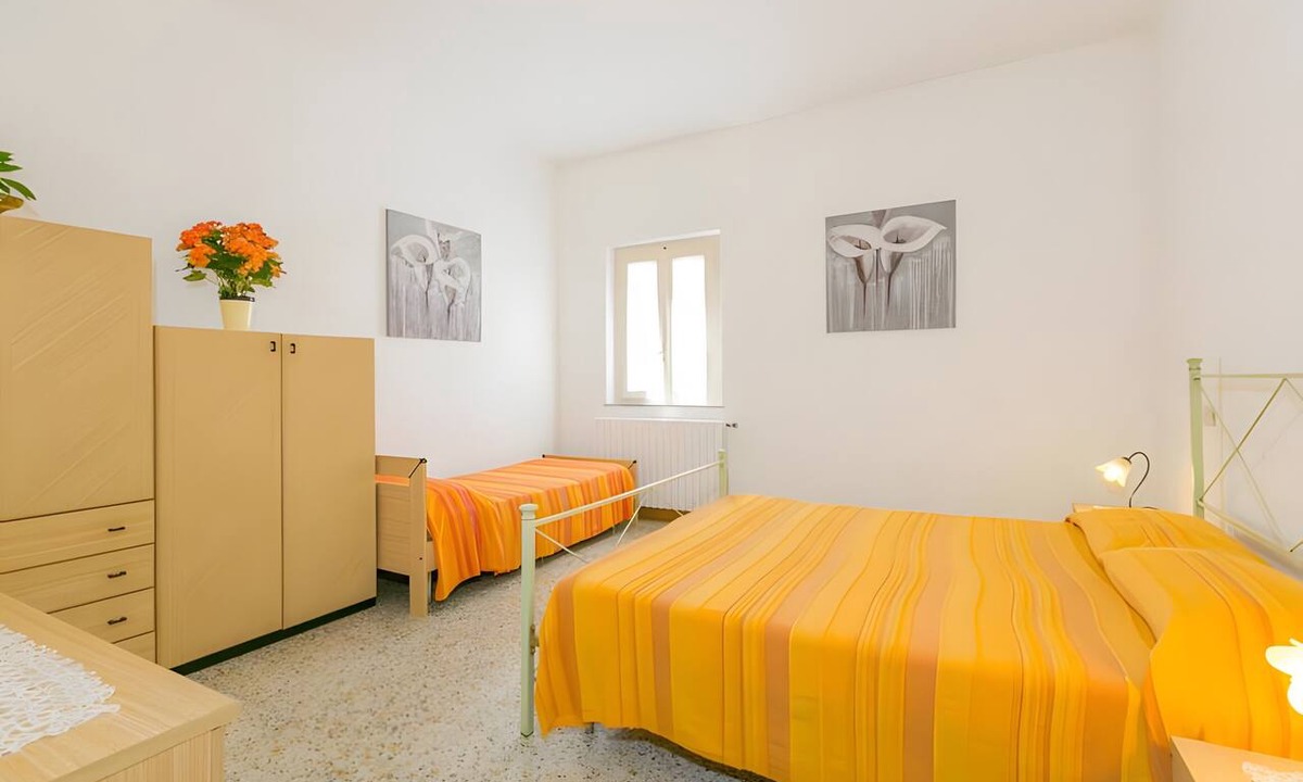Castellina Marittima Apartment | Apartment 'Agriturismo Case Nuove - Geranio' with Shared Pool, Wi-Fi and Air Conditioning
