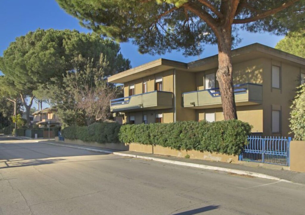 Follonica Apartment | Apartment Pratoranieri mare in Follonica - 6 persons, 2 bedrooms