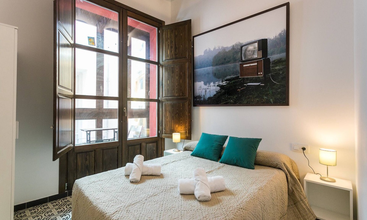 Sant Francesc Apartment | ApartUP Central Market III