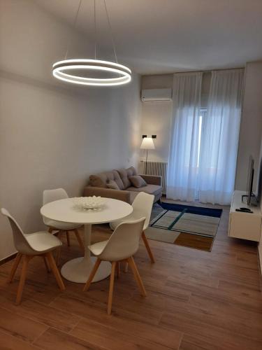 Pietrasanta Apartment | APPARTAMENTO IL MARZOCCO
