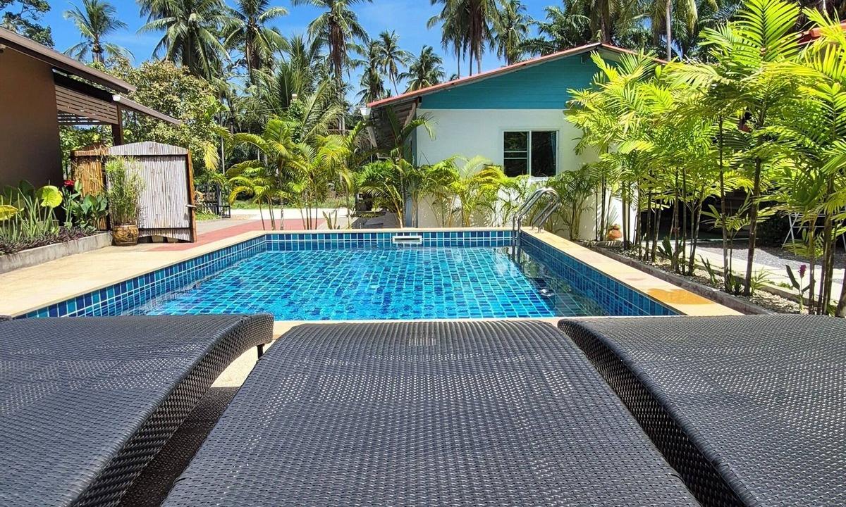 Khanom Hotel | Baan Sabai Guesthouse