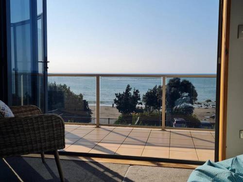 Bell Block House | Beachfront on Wanaka Terrace