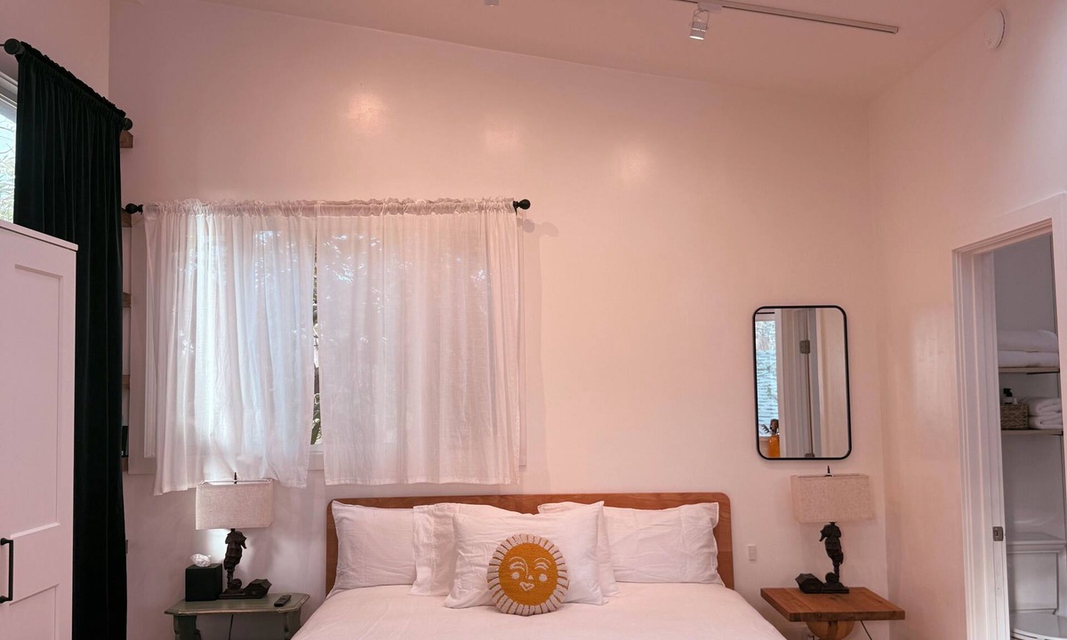 Hermosa Beach Apartment | Beautiful 1-bedroom studio in charming Hermosa Beach perfect for getaway