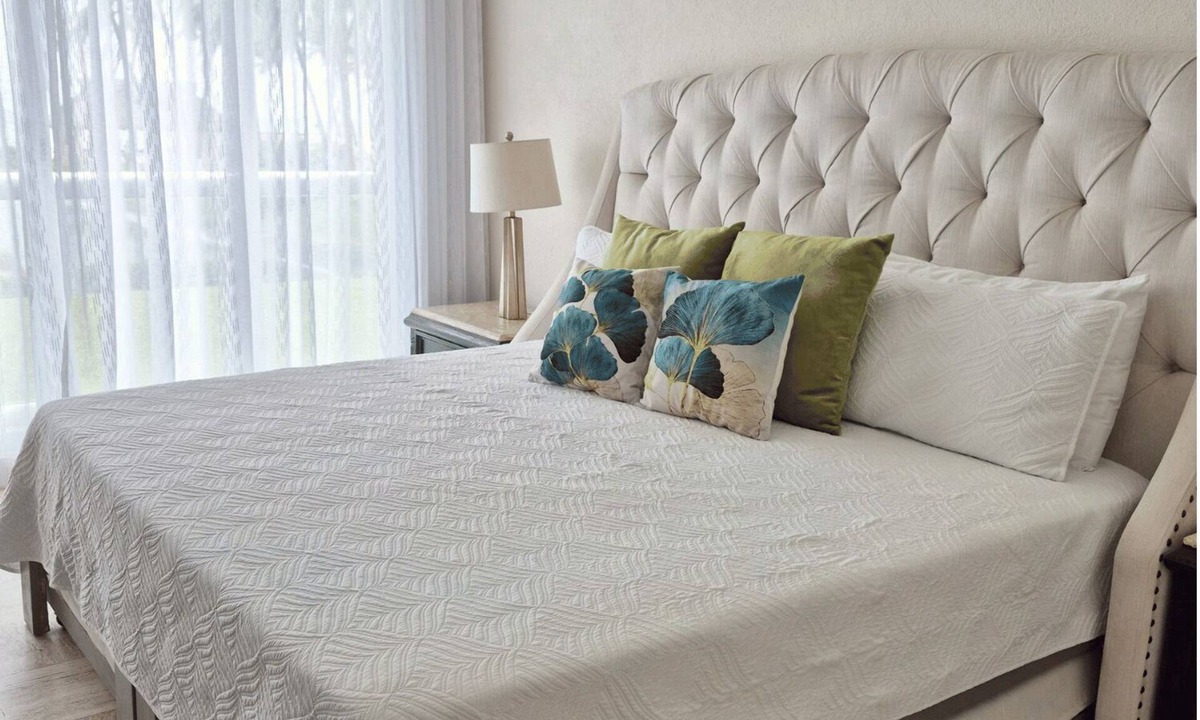 Playa Diamante Apartment | Beautiful 2 bedroom apartment with ocean view in Acapulco.