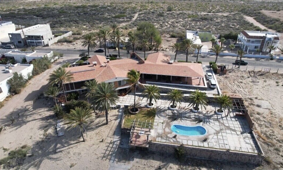 Bahia Kino House | Beautiful beachfront 7 BR 6.5 BtR colonial style estate on 30,000 sqft lot