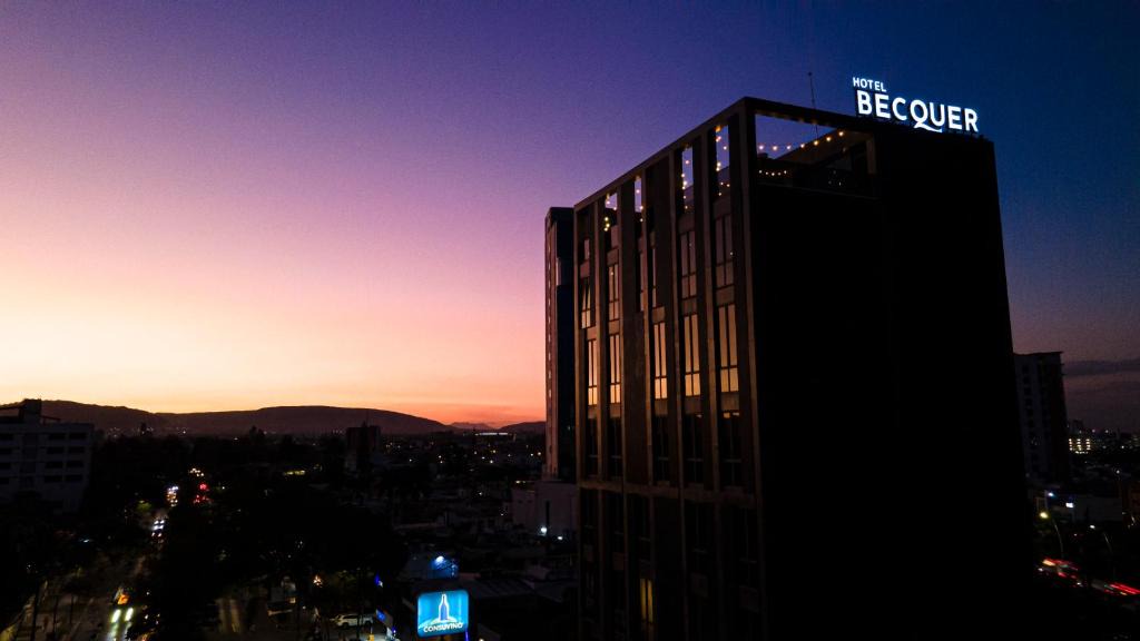 Chapalita Hotel | Becquer Hotel Guadalajara