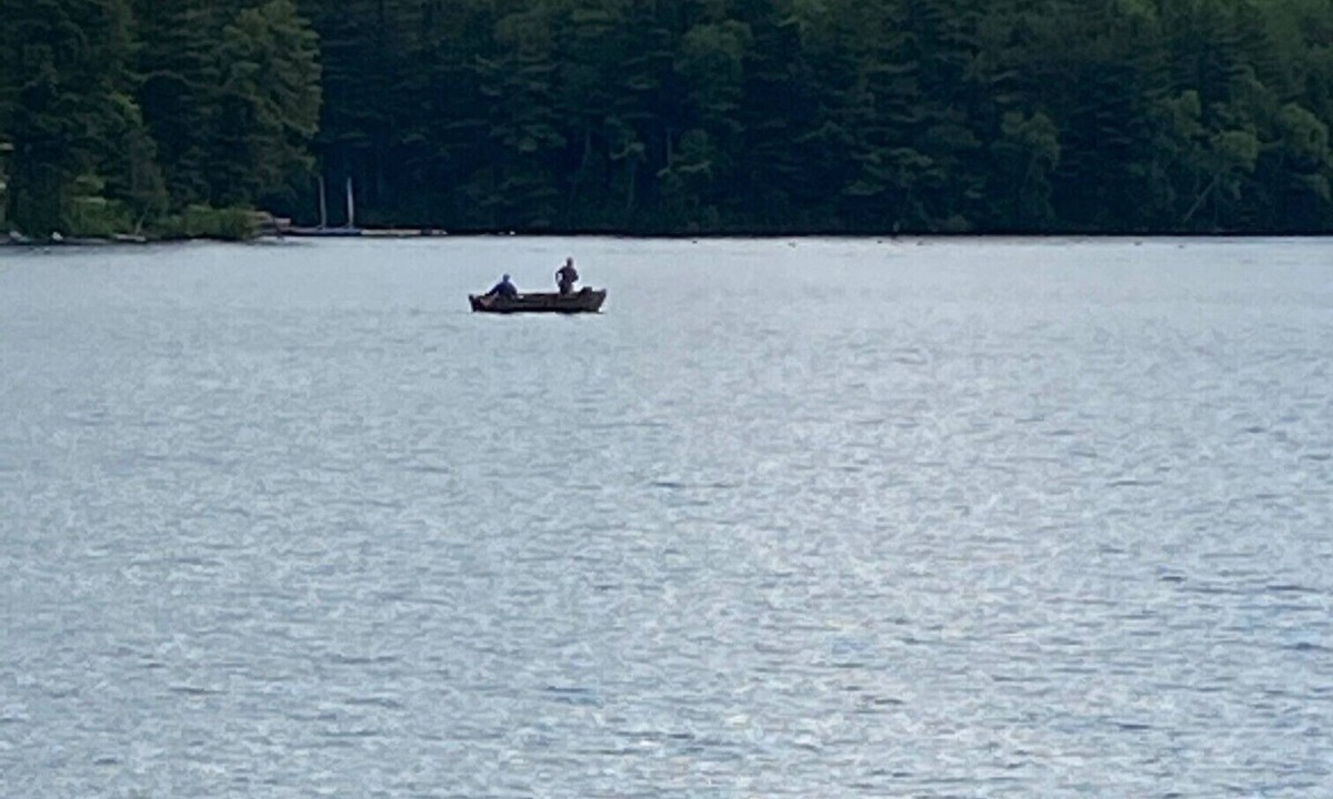 Hinsdale House | Berkshire Lake access