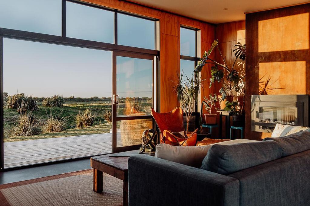 Hokitika House | Big Heart Beach