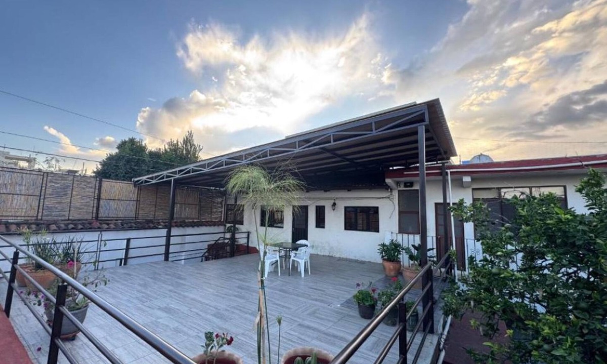 FERROCARRIL House | BLUE - 10 minutes from Downtown, a home with a lot of family history!
