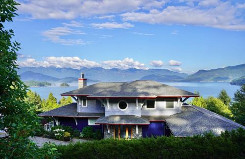 Gibsons House | Blue House