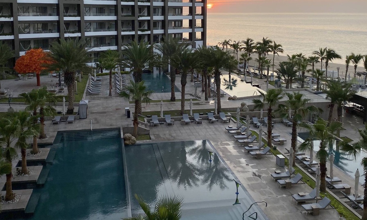 Cabo San Lucas Resort | Brand New 4 bedroom Luxury 5-Diamond Resort in Los Cabos, Garza Blanca!