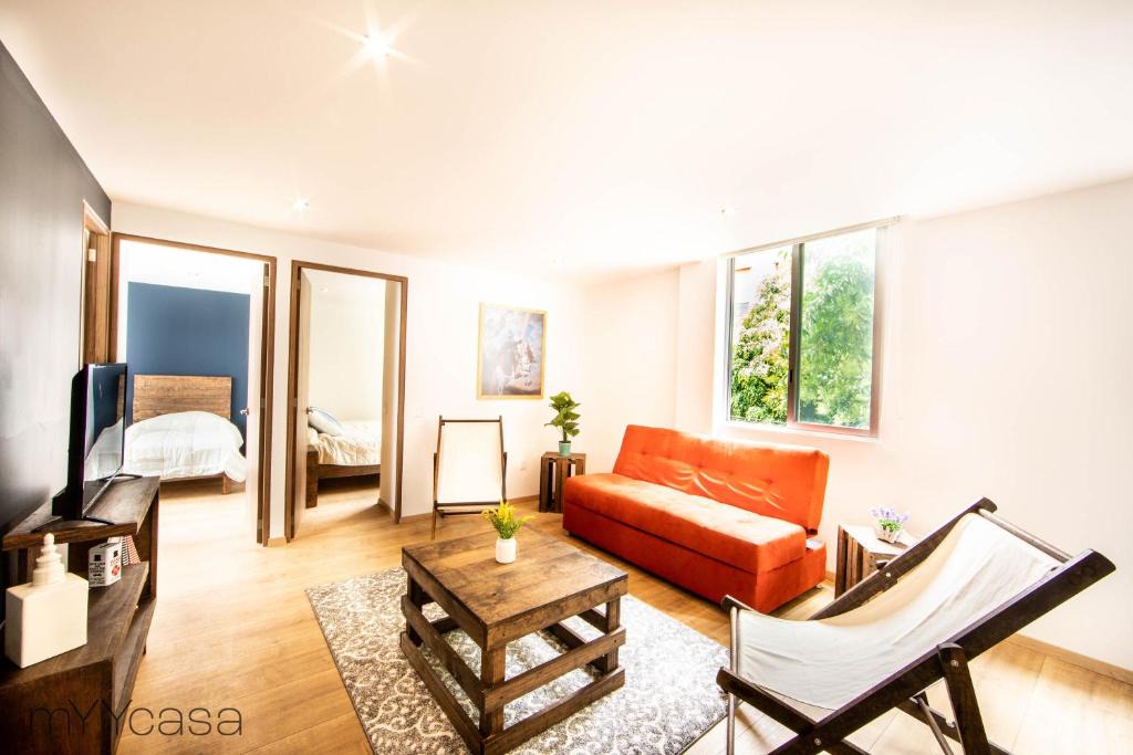 Anahuac Apartment | Bright Stylish Apartment Near Polanco