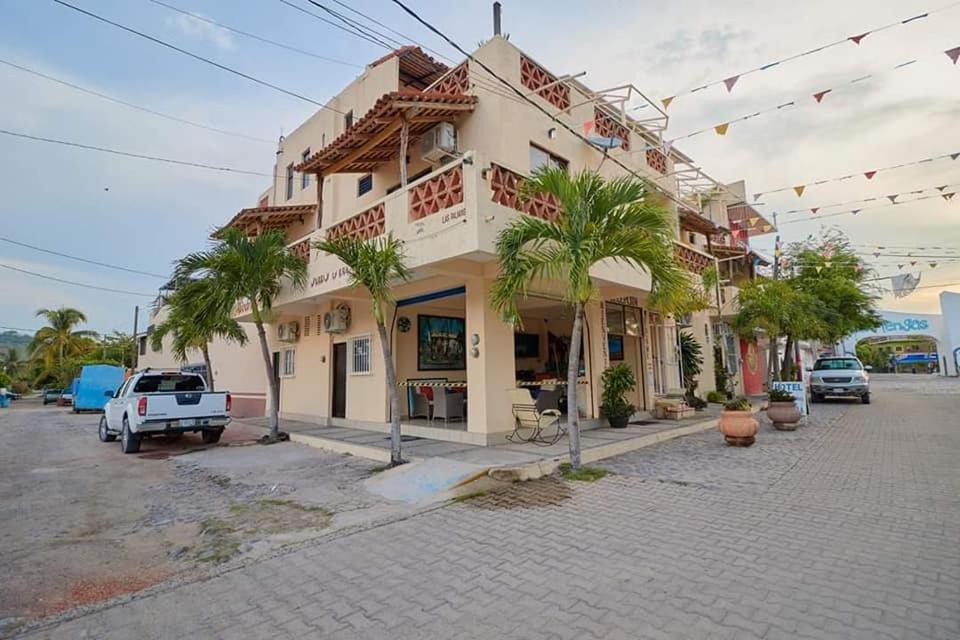 Centro Hotel | Bungalows Ricardos