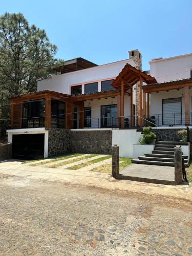 Mazamitla Ski Chalet | Cabaña Casa Victoria