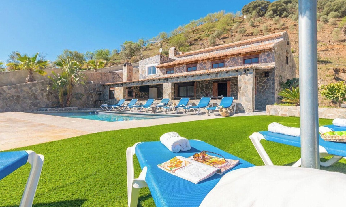 El Borge Villa | Cabaña de Piedra El Borge by Ruralidays