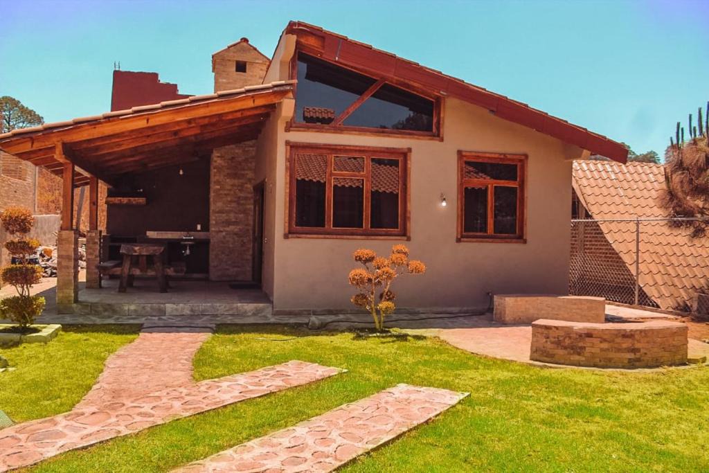Mazamitla House | Cabaña Sol