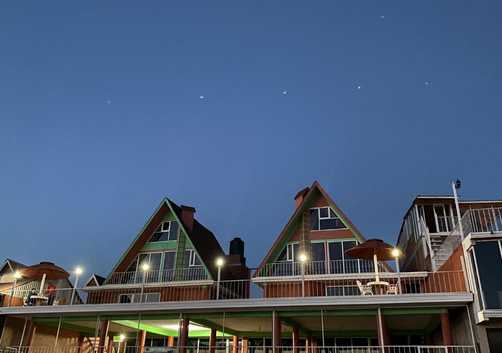 Zirahuen Ski Chalet | Cabañas y Habitaciones El Malecón