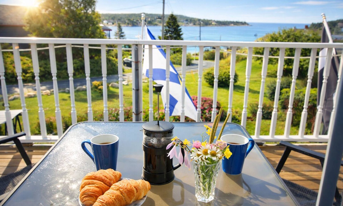 Ketch Harbour Apartment | Captain's Quarters: Stunning Ocean views, and close to Halifax and Beaches