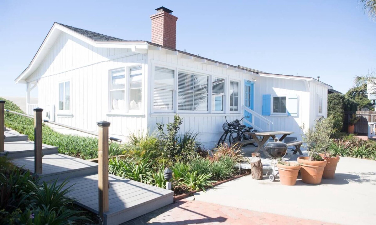 Carpinteria House | Carpinteria Beach Front Bungalow
