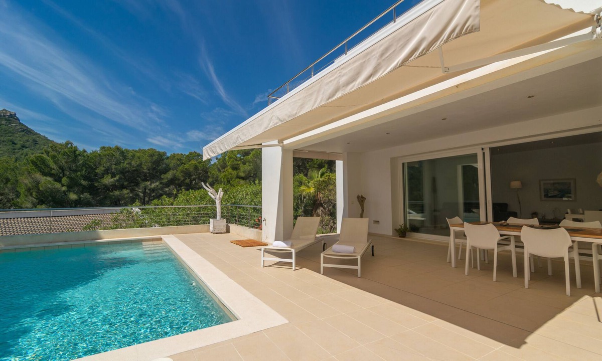 Provensals Villa | Carritx 4 - Four Bedroom Villa, Sleeps 4